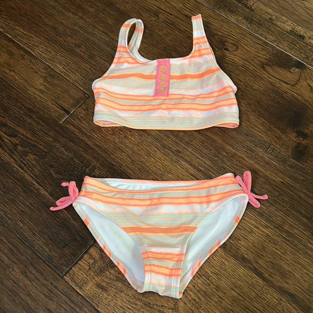 2 piece swim suit. Size 6